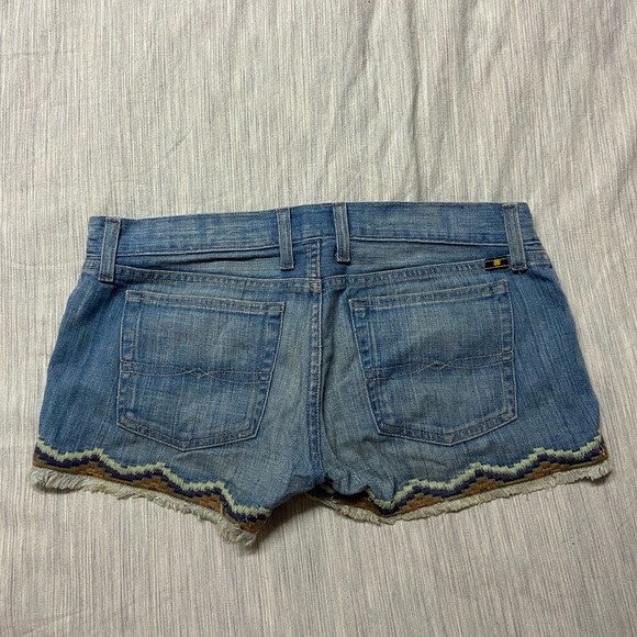 Lucky Brand Riley Short - Picture 3 of 4